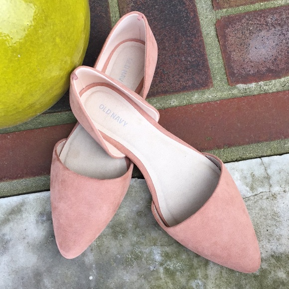 Old Navy Shoes - NEW -OLD NAVY 💄 Women’s size 8 pointed flats